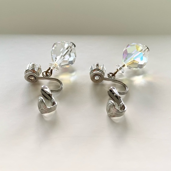 Mid-century crystal drop clip earrings - Picture 6 of 8